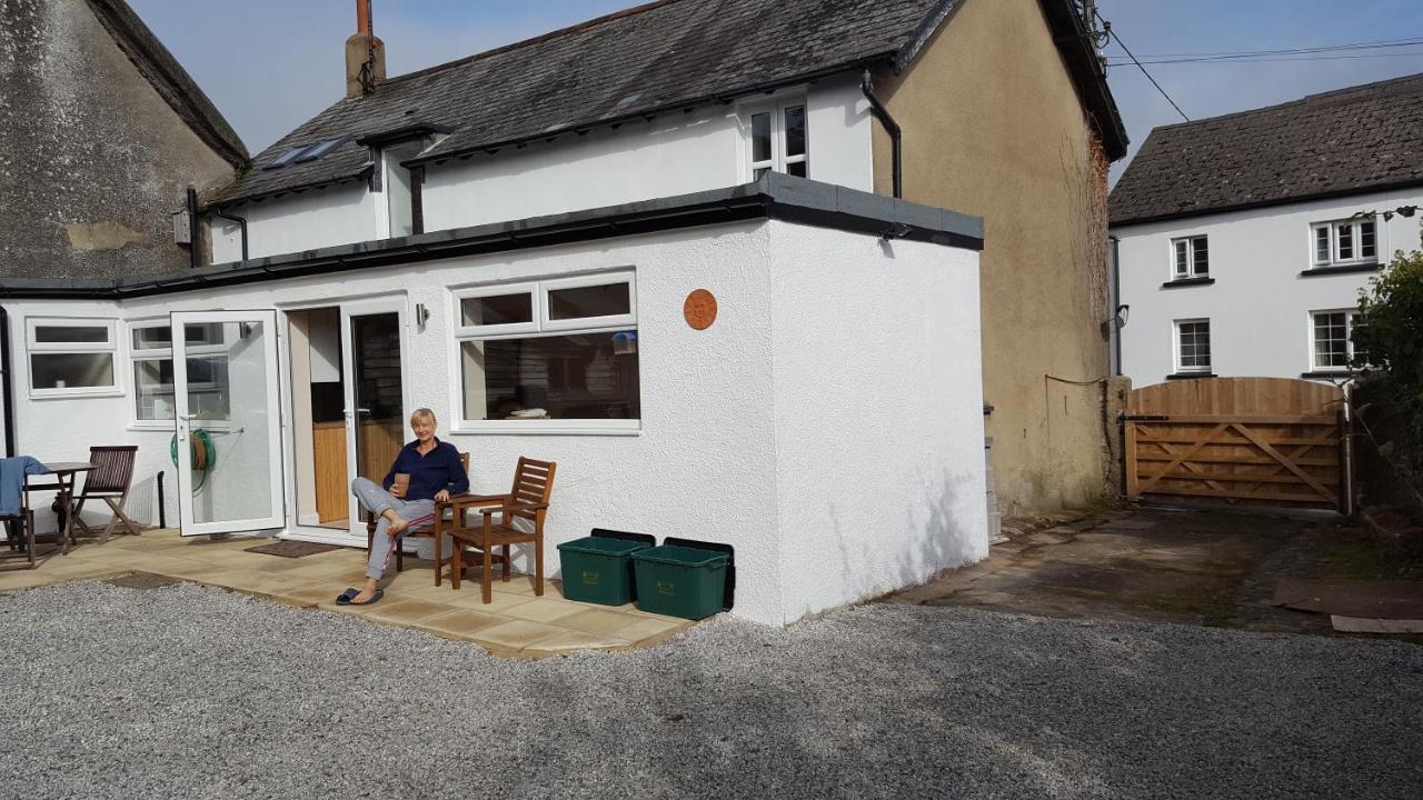 Brookside Cottage Okehampton Exteriör bild